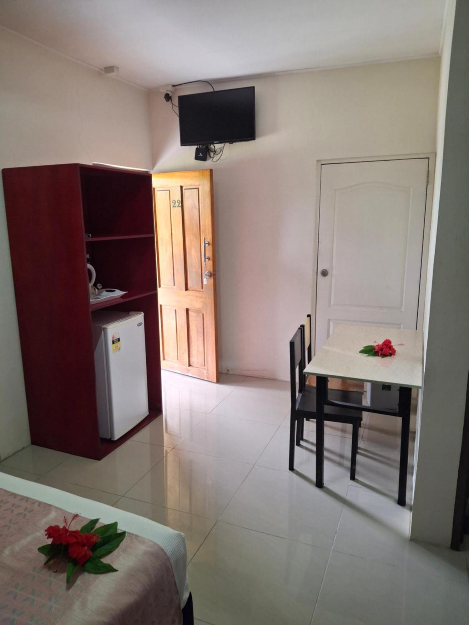 Tavua Hotel Ismail Investments Bagian luar foto